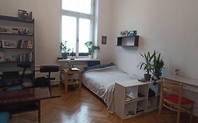 Entire Studio In The City Center